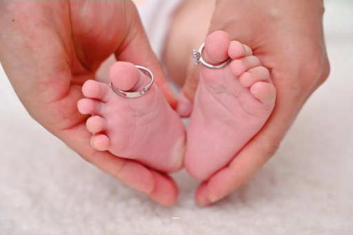 荆州几个月宝宝可以枕枕头